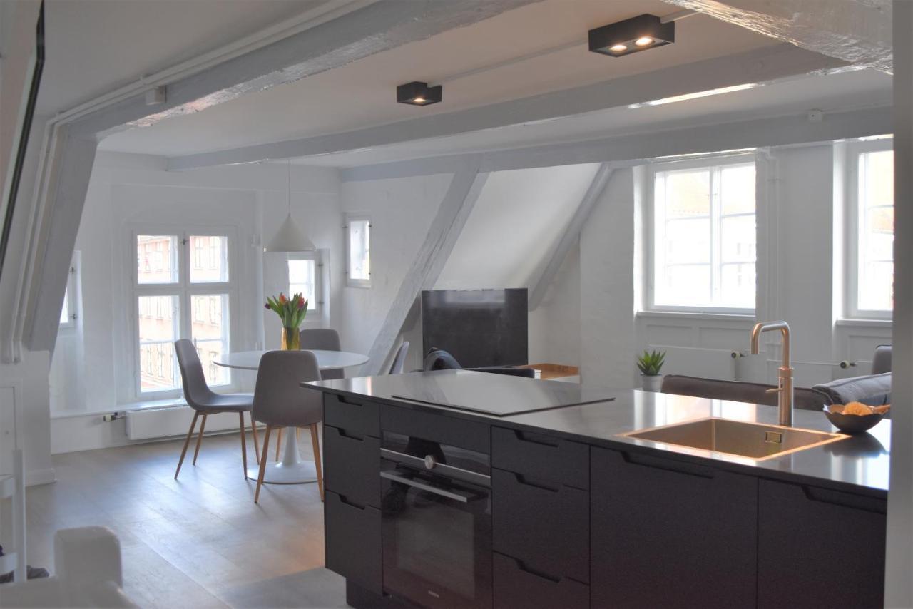 Sanders Old Square - Smart One-Bedroom Apartment Near Stroget Copenhagen Bilik gambar